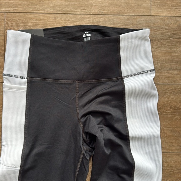 Under Armour Compression High Rise Legging - Picture 3 of 6